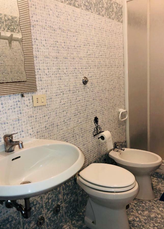 Parisa Suite Roma Eksteriør bilde